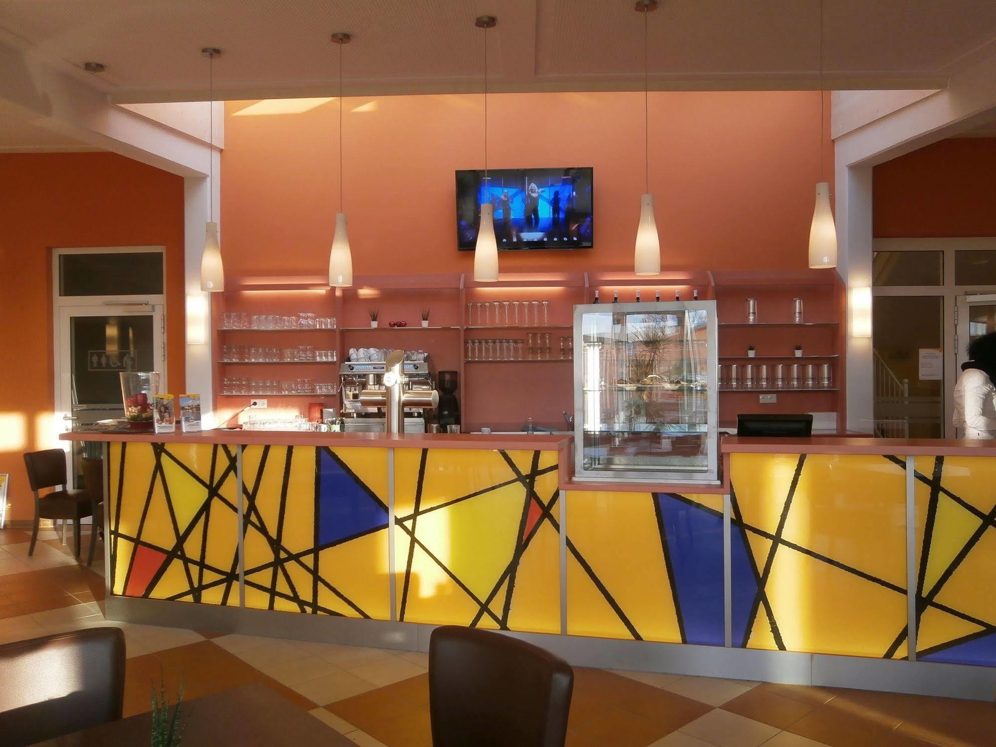 Jufa Hotel Im Brueckenkopfpark - Juelich Bagian luar foto